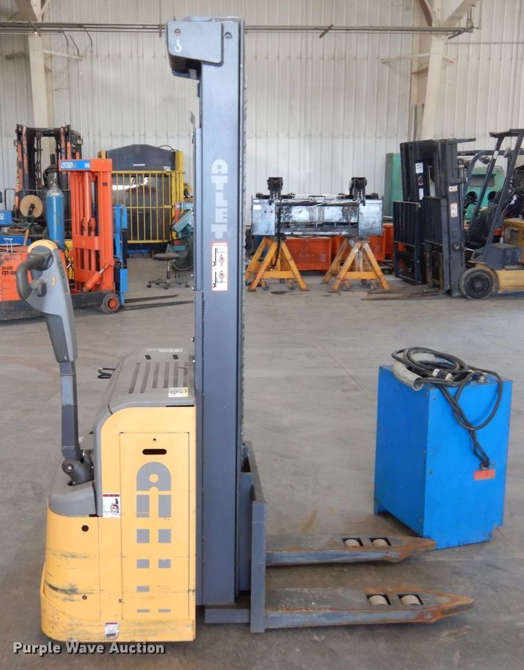 image for item DS1476 2010 Atlet PSH160ST320  forklift