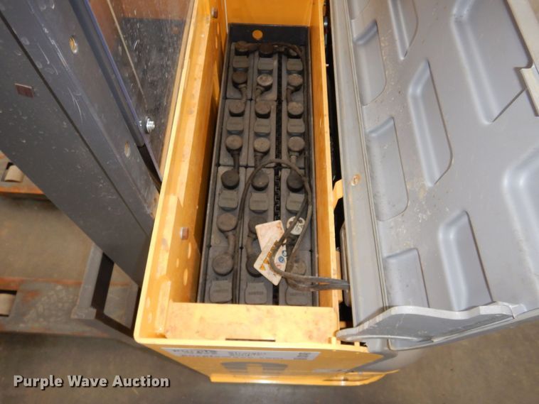 image for item DS1476 2010 Atlet PSH160ST320  forklift