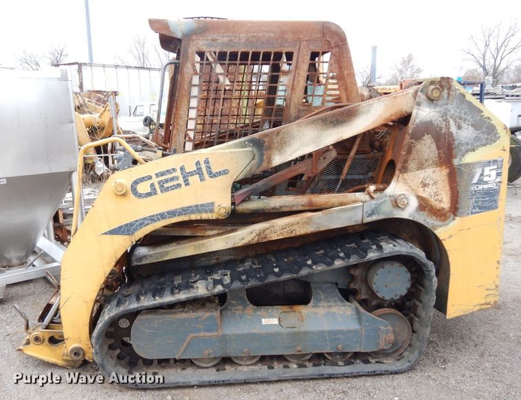 image for item DS1537 Gehl RT175  tracked skid steer loader