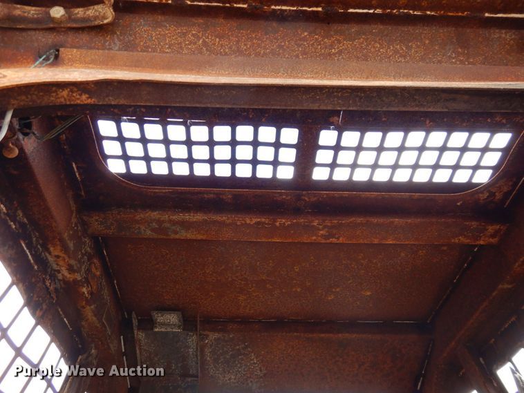 image for item DS1537 Gehl RT175  tracked skid steer loader