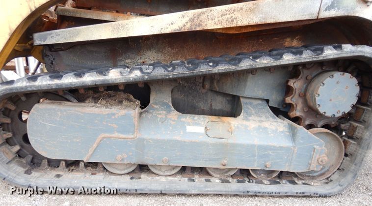 image for item DS1537 Gehl RT175  tracked skid steer loader