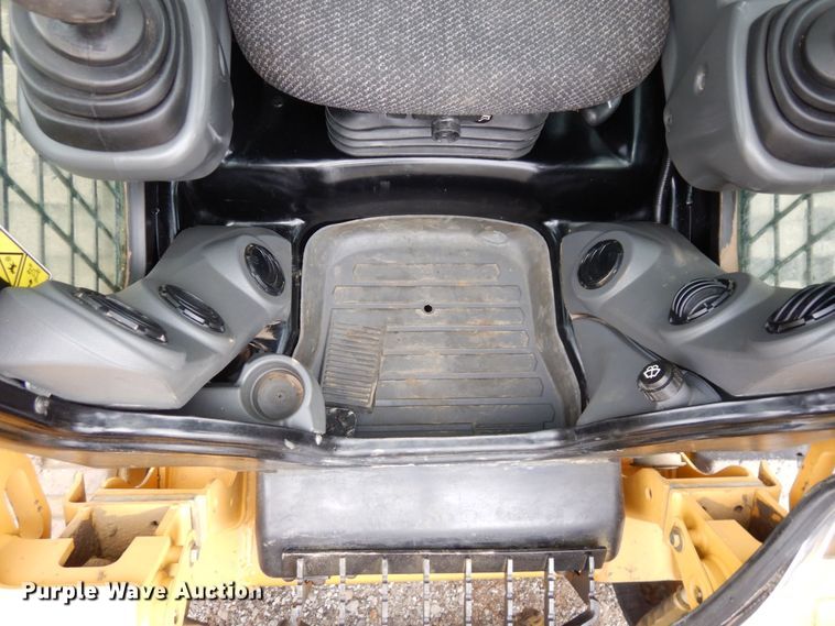 image for item DS1538 2018 Caterpillar 289D  tracked skid steer loader