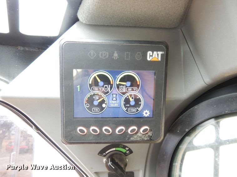 image for item DS1538 2018 Caterpillar 289D  tracked skid steer loader