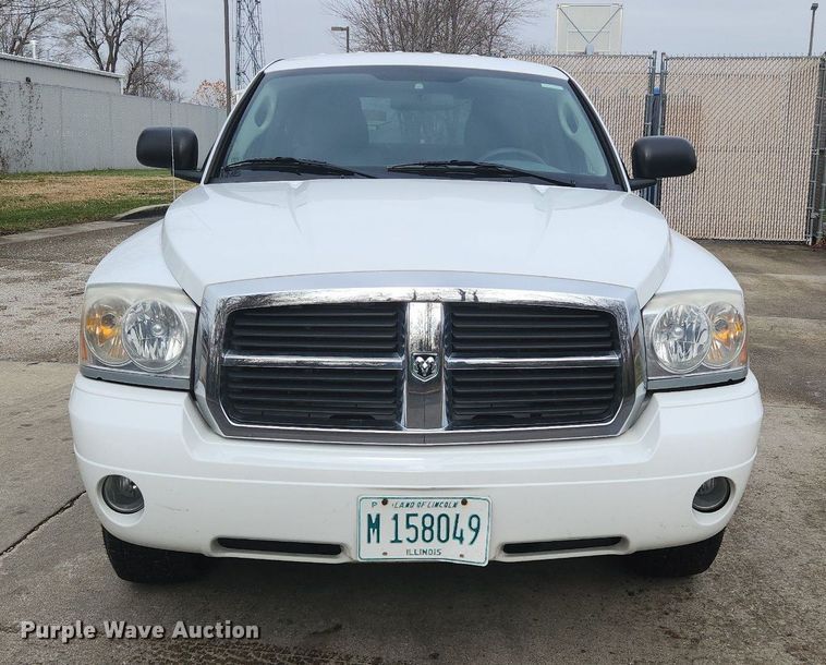image for item EA9437 2006 Dodge Dakota SLT  Club Cab pickup truck