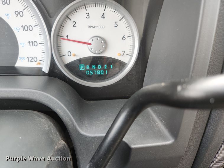 image for item EA9437 2006 Dodge Dakota SLT  Club Cab pickup truck