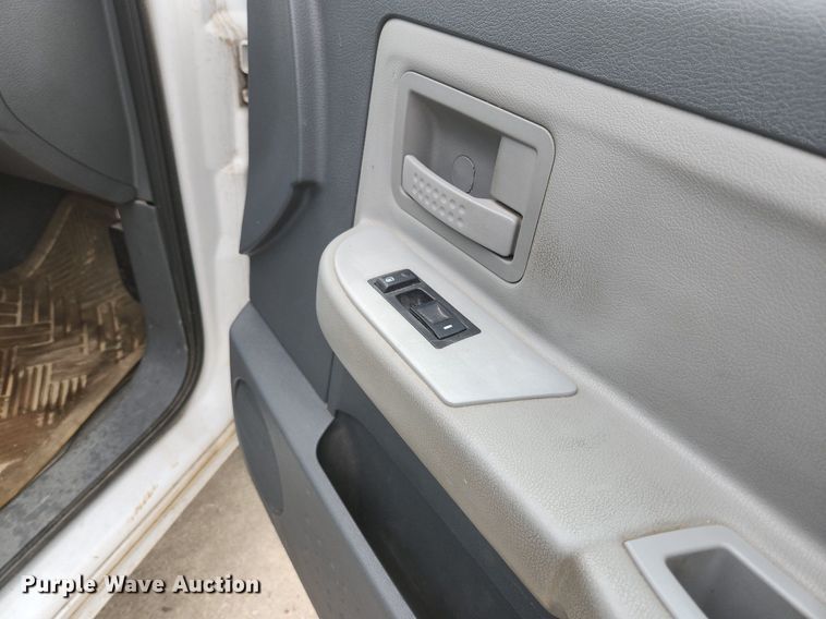 image for item EA9437 2006 Dodge Dakota SLT  Club Cab pickup truck