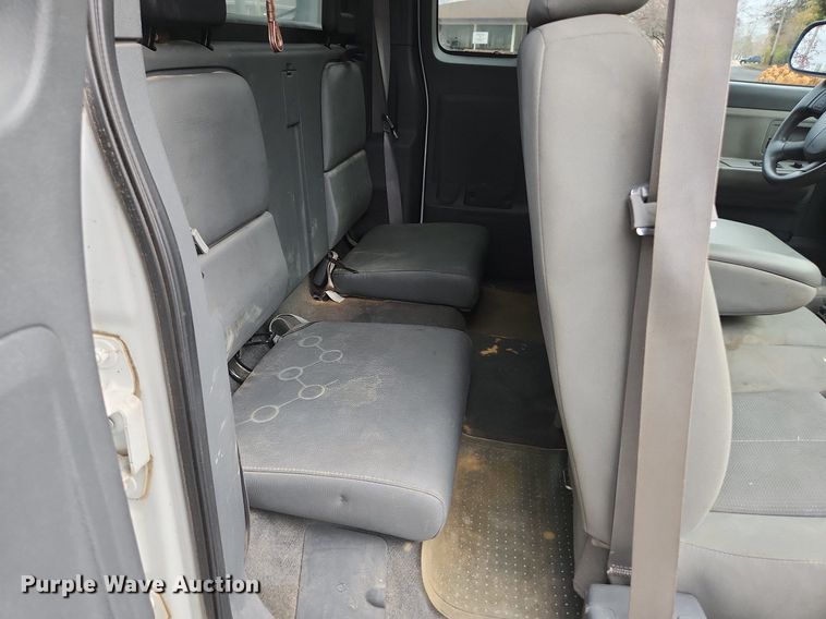 image for item EA9437 2006 Dodge Dakota SLT  Club Cab pickup truck