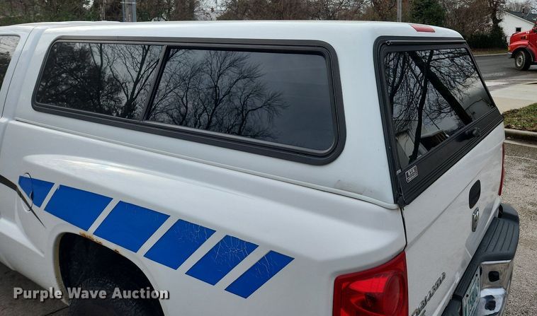 image for item EA9437 2006 Dodge Dakota SLT  Club Cab pickup truck