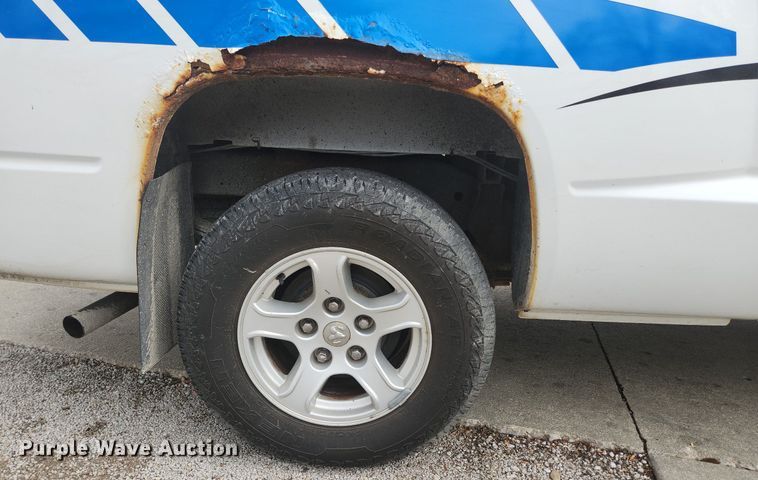 image for item EA9437 2006 Dodge Dakota SLT  Club Cab pickup truck