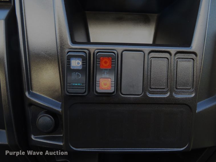 image for item FB9826 2018 Polaris Ranger 900 XP Crew  utility vehicle