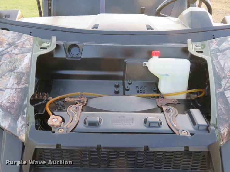 image for item FB9826 2018 Polaris Ranger 900 XP Crew  utility vehicle