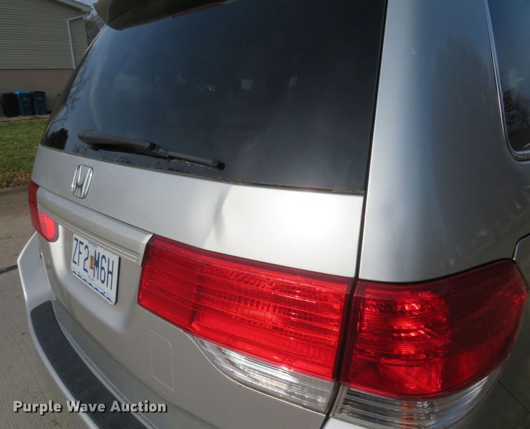 image for item FB9827 2009 Honda Odyssey EXL  van