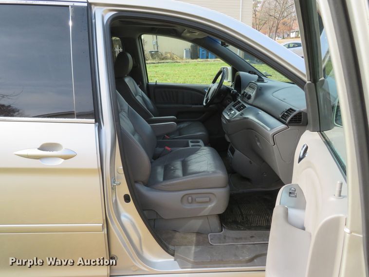 image for item FB9827 2009 Honda Odyssey EXL  van