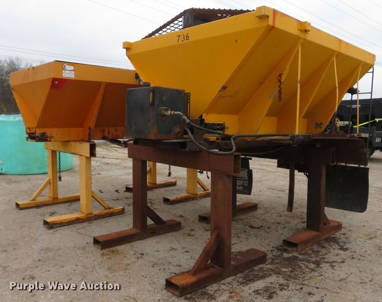 image for item FB9829 (2) spreader beds