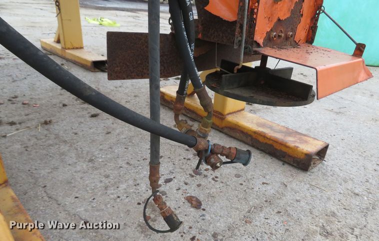 image for item FB9829 (2) spreader beds