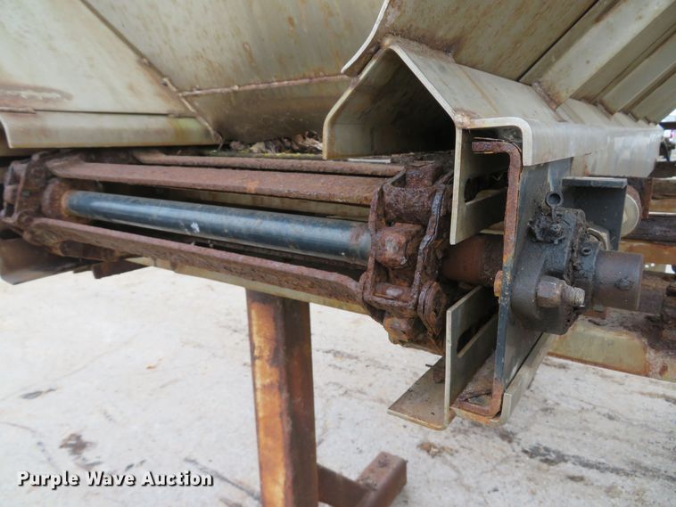 image for item FB9831 (2) Swenson spreader beds