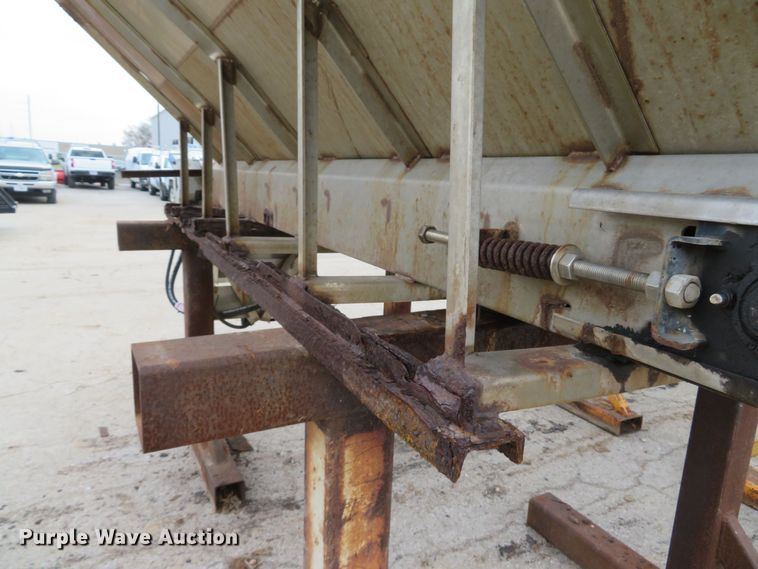 image for item FB9831 (2) Swenson spreader beds