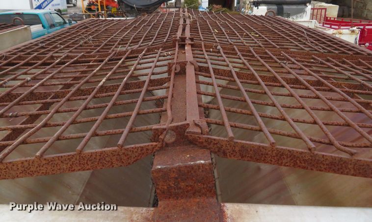 image for item FB9831 (2) Swenson spreader beds