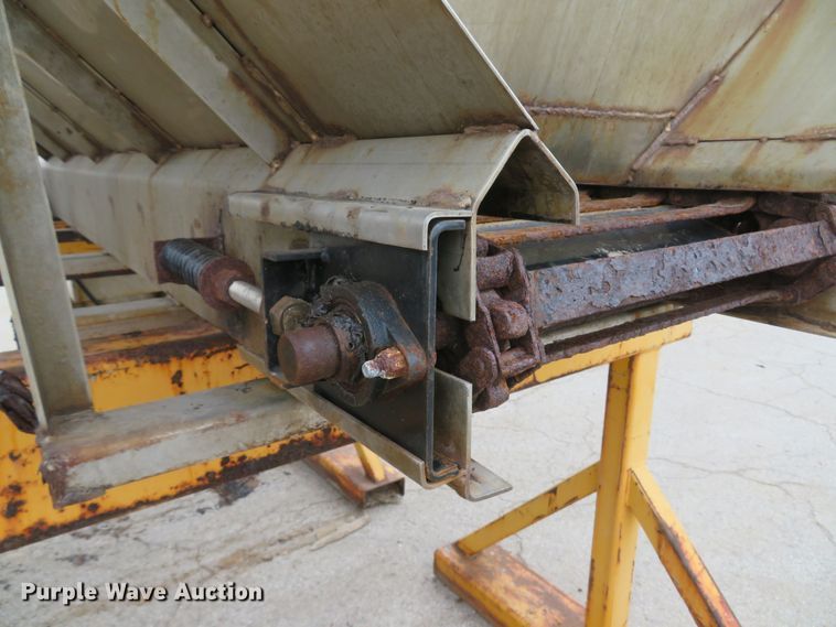 image for item FB9831 (2) Swenson spreader beds