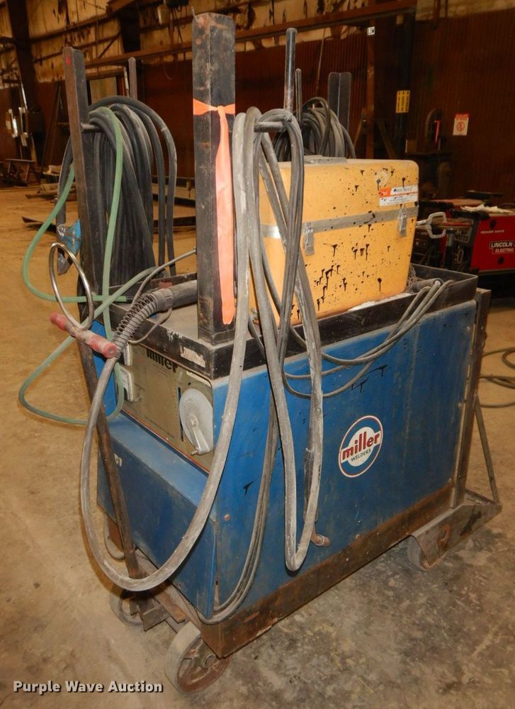 Miller CP250 SM welder in Pittsburg, KS Item HF9411 sold Purple Wave