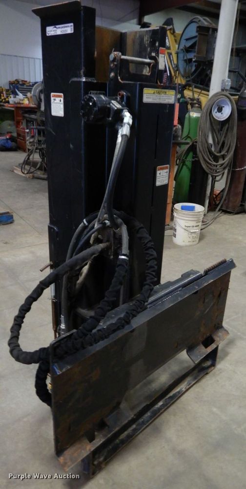 image for item HG9261 Danuser Hammer SM-40  skid steer post driver