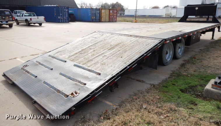 image for item HG9265 2015 Load Trail  equipment trailer
