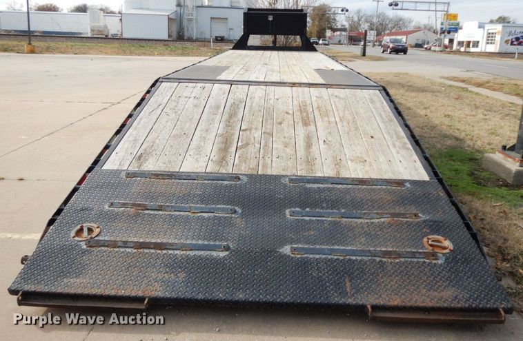 image for item HG9265 2015 Load Trail  equipment trailer