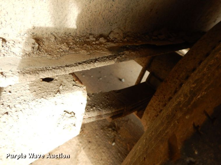 image for item HG9265 2015 Load Trail  equipment trailer