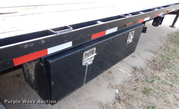 image for item HG9265 2015 Load Trail  equipment trailer