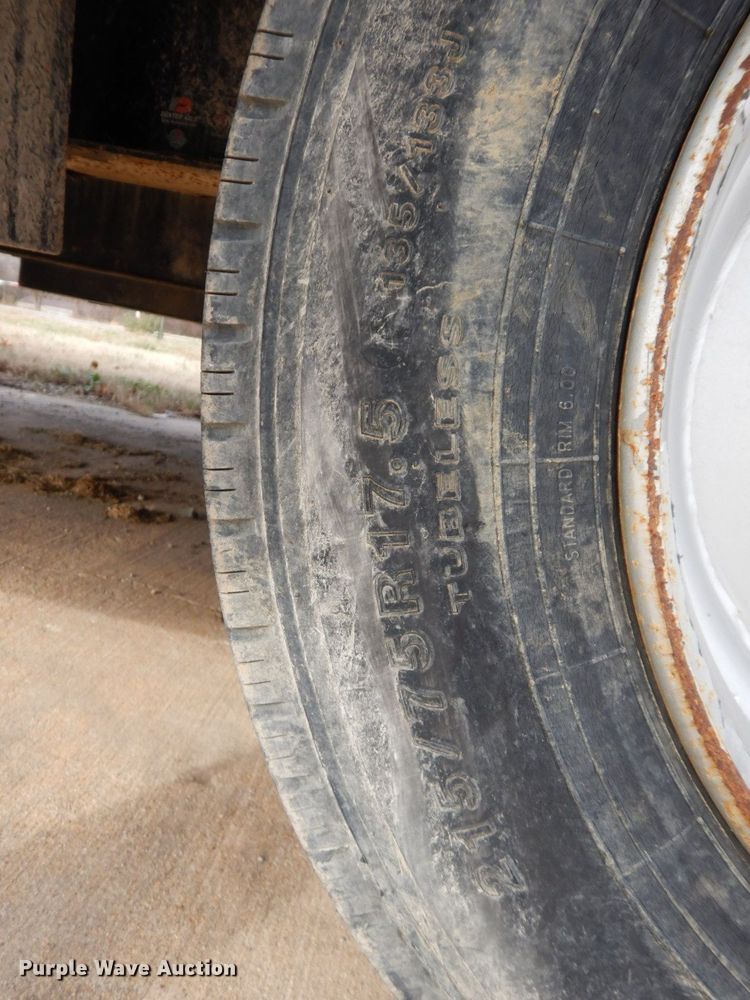 image for item HG9265 2015 Load Trail  equipment trailer