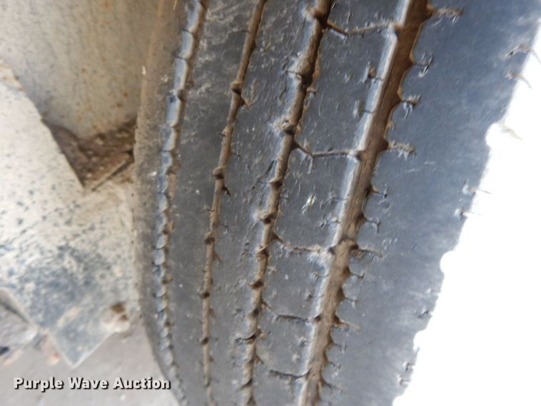 image for item HG9265 2015 Load Trail  equipment trailer