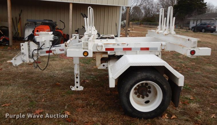 image for item HG9269 2013 Brooks Brothers  pole trailer