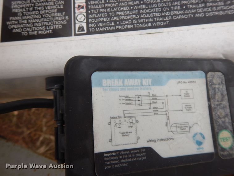 image for item HG9269 2013 Brooks Brothers  pole trailer