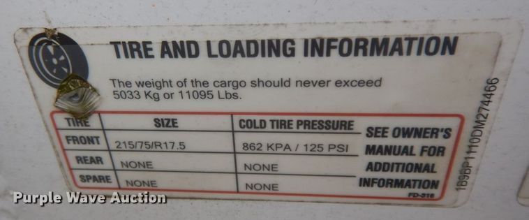 image for item HG9269 2013 Brooks Brothers  pole trailer