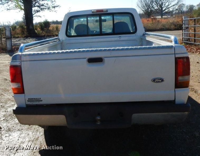 image for item HG9275 1997 Ford Ranger XLT  pickup truck
