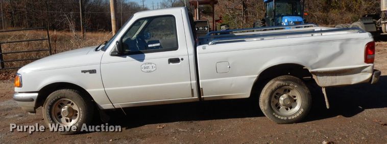 image for item HG9275 1997 Ford Ranger XLT  pickup truck