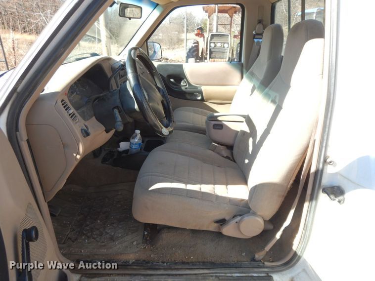 image for item HG9275 1997 Ford Ranger XLT  pickup truck