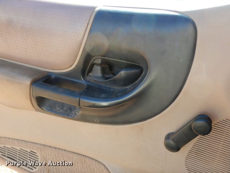 image for item HG9275 1997 Ford Ranger XLT  pickup truck
