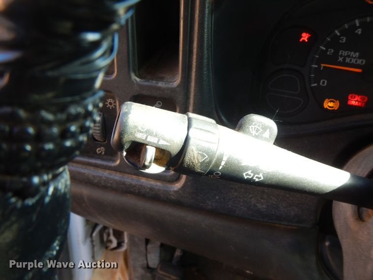 image for item HG9280 2003 Chevrolet Silverado 1500  pickup truck