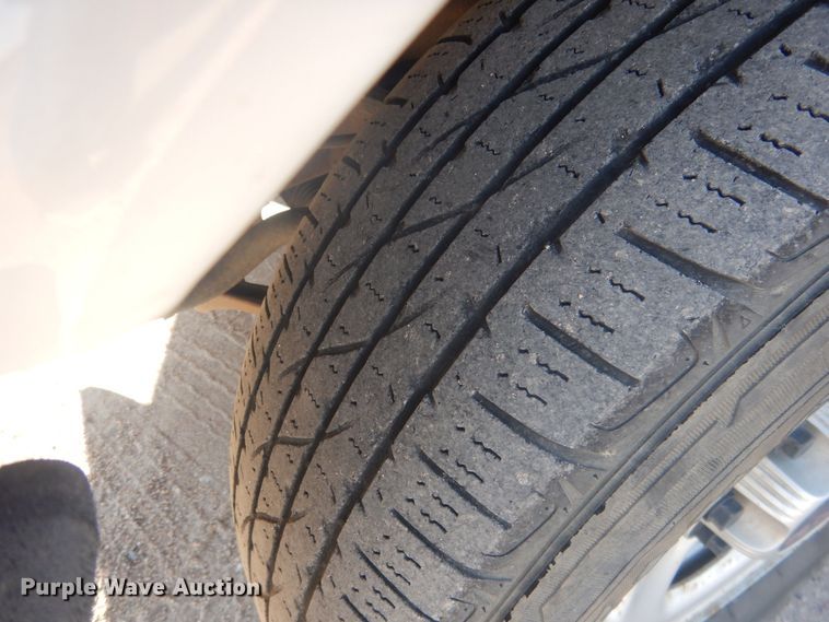 image for item HQ9538 2005 GMC Savana G1500  van