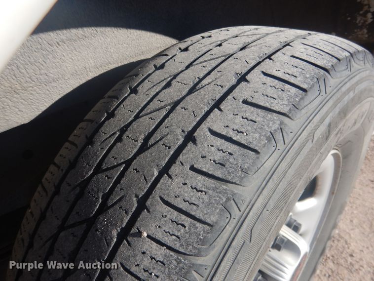 image for item HQ9538 2005 GMC Savana G1500  van