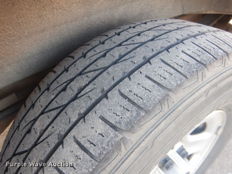 image for item HQ9538 2005 GMC Savana G1500  van