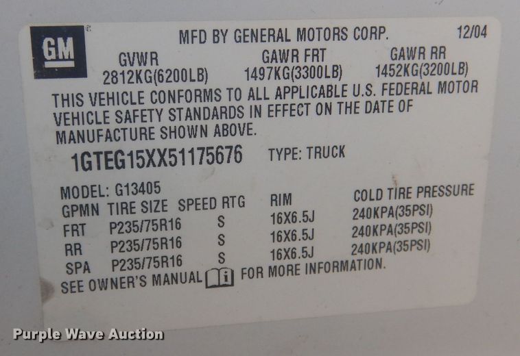 image for item HQ9538 2005 GMC Savana G1500  van