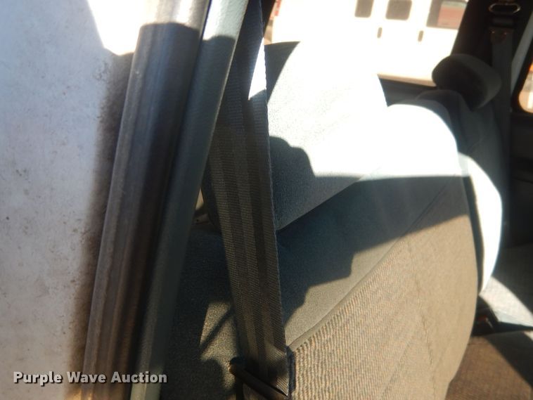 image for item HQ9542 1996 Ford Explorer XLT  SUV