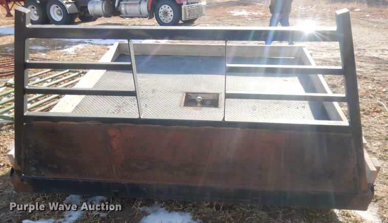 image for item HQ9545 Flatbed