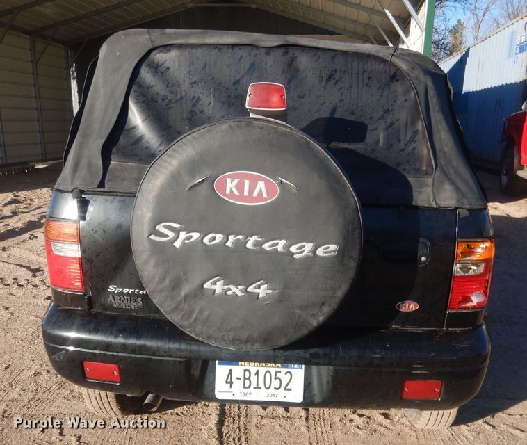 image for item HQ9555 2000 Kia Sportage  SUV