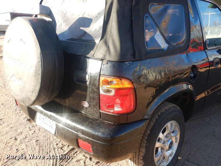image for item HQ9555 2000 Kia Sportage  SUV
