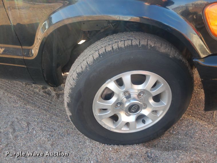 image for item HQ9555 2000 Kia Sportage  SUV