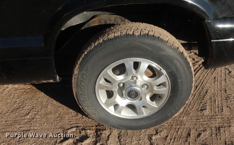 image for item HQ9555 2000 Kia Sportage  SUV