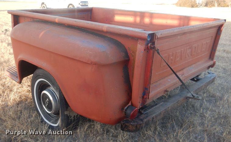 image for item HQ9560 Pickup truck bed trailer